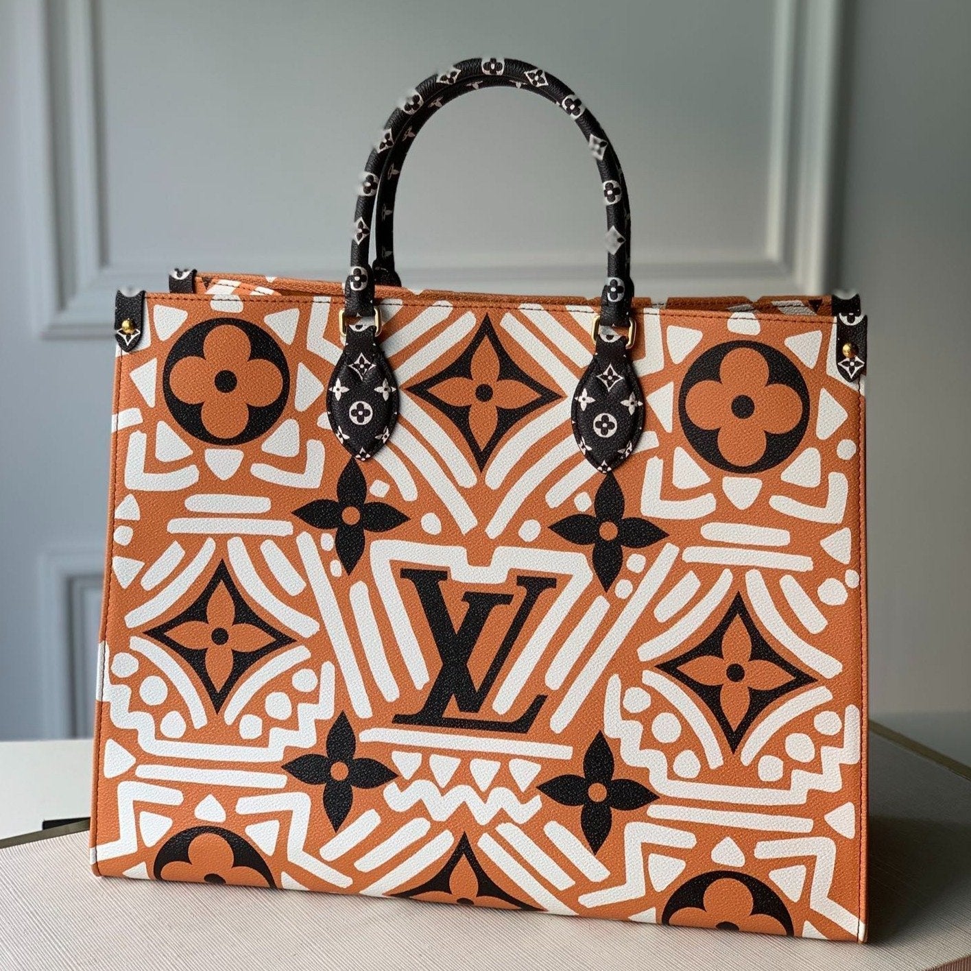 Toile géante monogramme caramel et crème CRAFTY ONTHEGO GM 41 