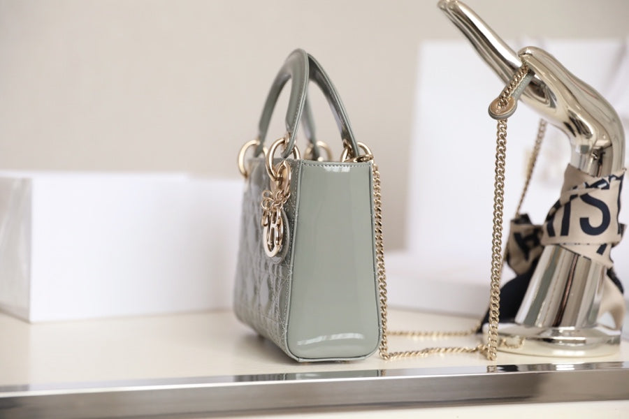 LADY 17 GRIS À MOTIF CANNAGE