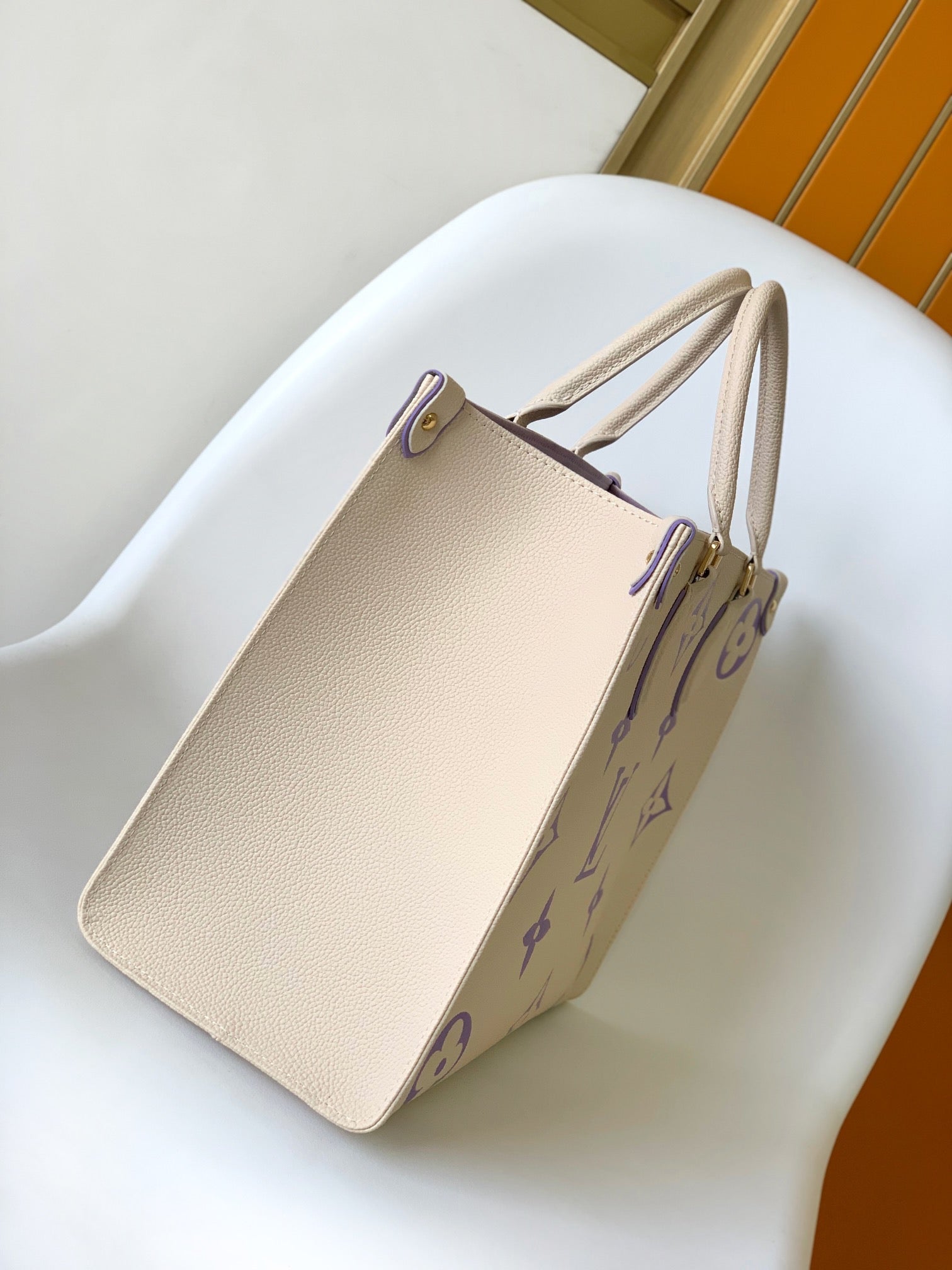 ONTHEGO MM 35CM CRÈME VIOLET
