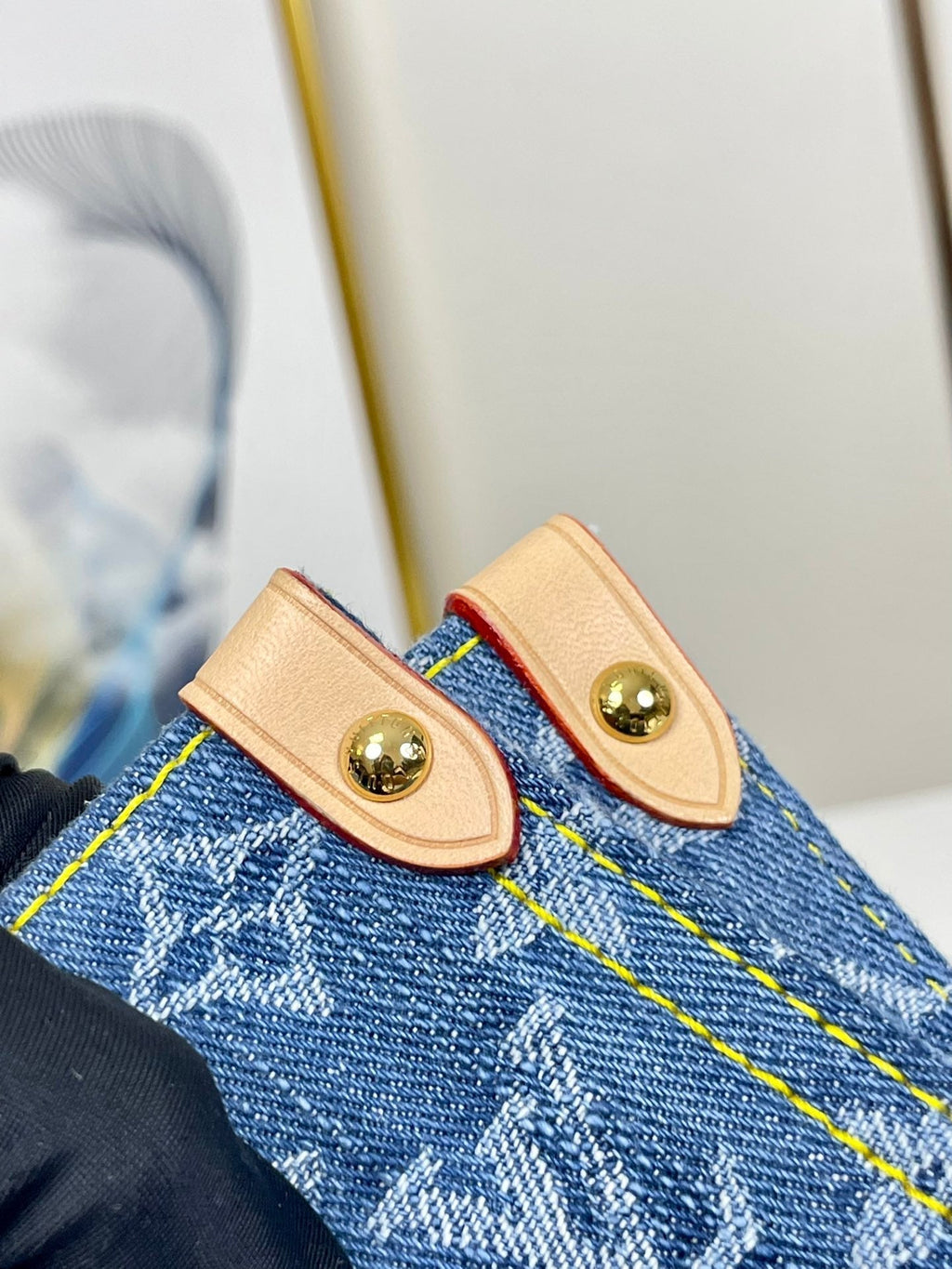 ONTHEGO 35 EN DENIM MONOGRAMME BLEU